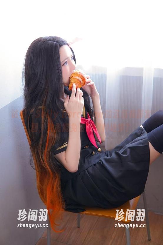 试问，Sally Dorasnow的这组和服套图，究竟能免费到何种地步？